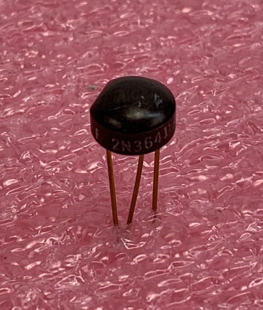Fairchild 2N3641 427 Transistor (Lot of 11)
