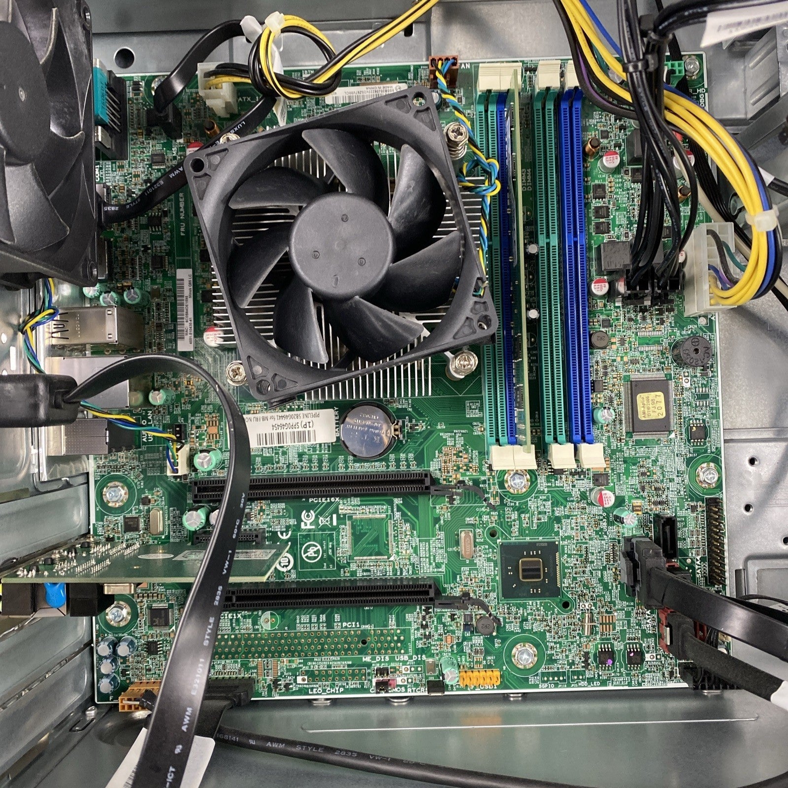 Lenovo ThinkCentre M6500T-N008 MT Pentium G3260 3.30GHz 2GB RAM No HDD No OS