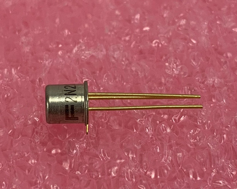 Fairchild 2N2221 Bipolar Transistor (Lot of 5)