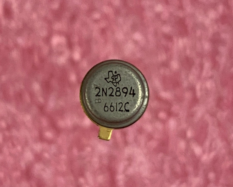 Texas Instruments 2N2894 Gold Silicon Transistor (Lot of 4)