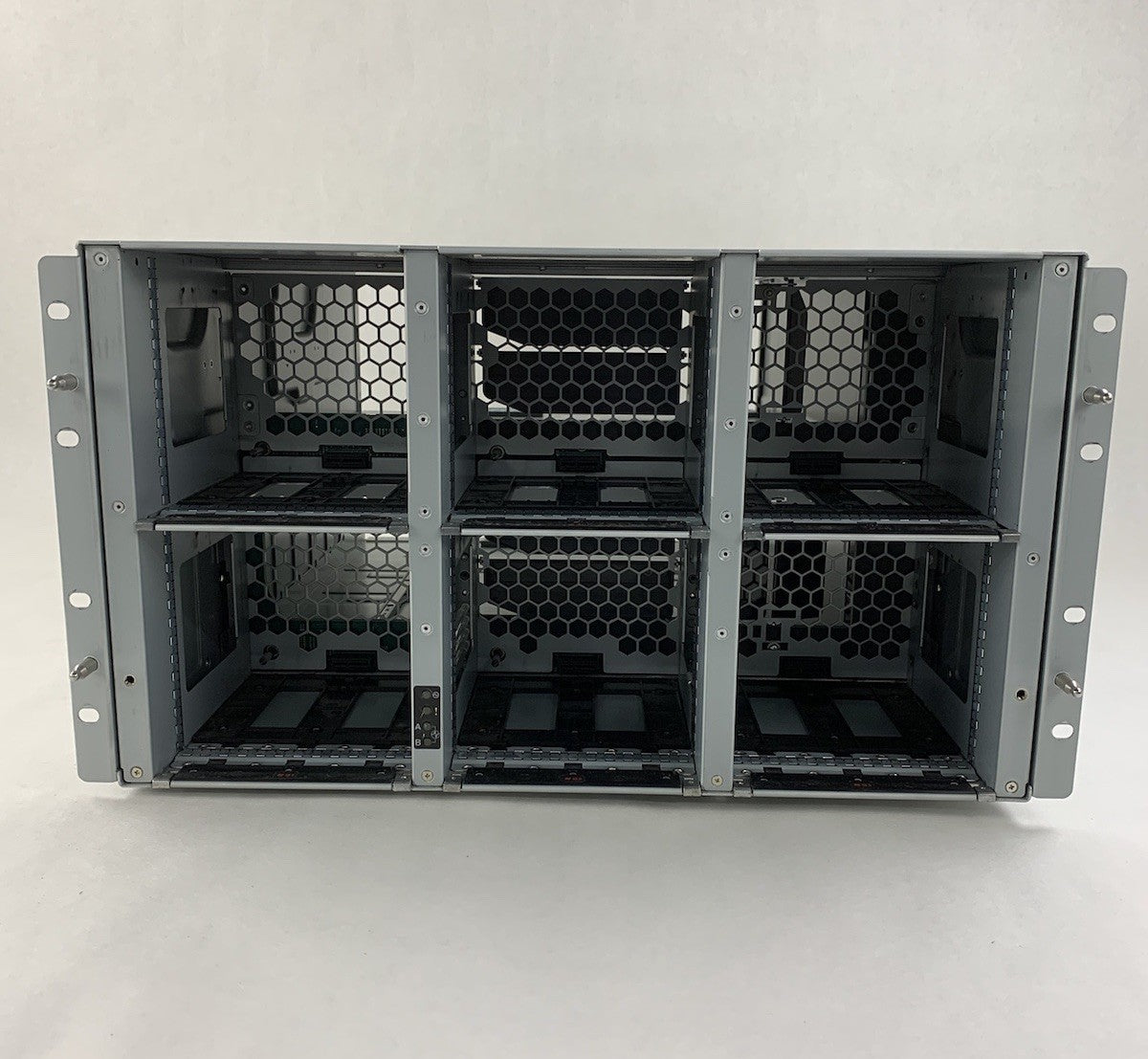 Netapp NAF-1001 Filer Storge System - No PSU, Fan, or Caddies