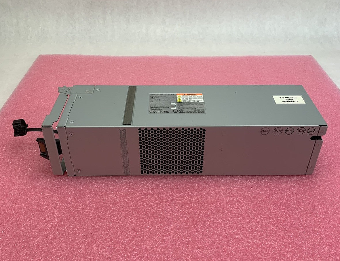 Netapp HB-PCM01-580-AC 580W Power Supply
