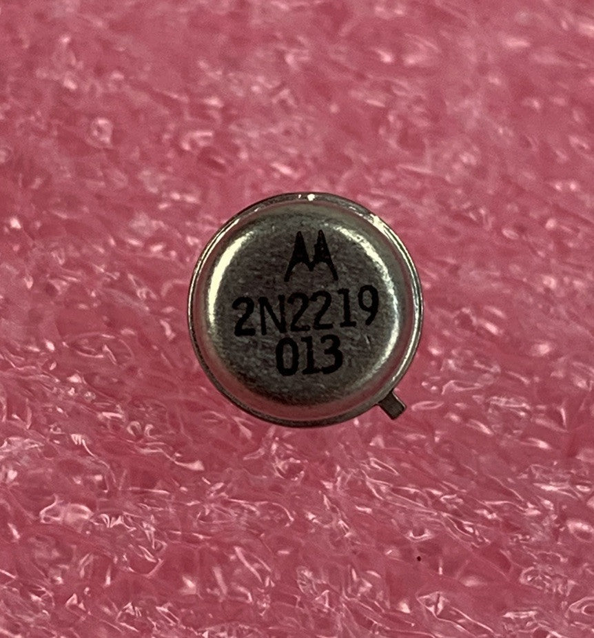 44090628
