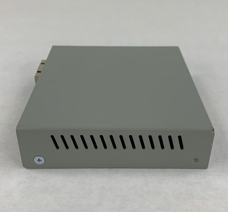 Allied Telesis AT-MC1004 Gigabit Ethernet Media Converter