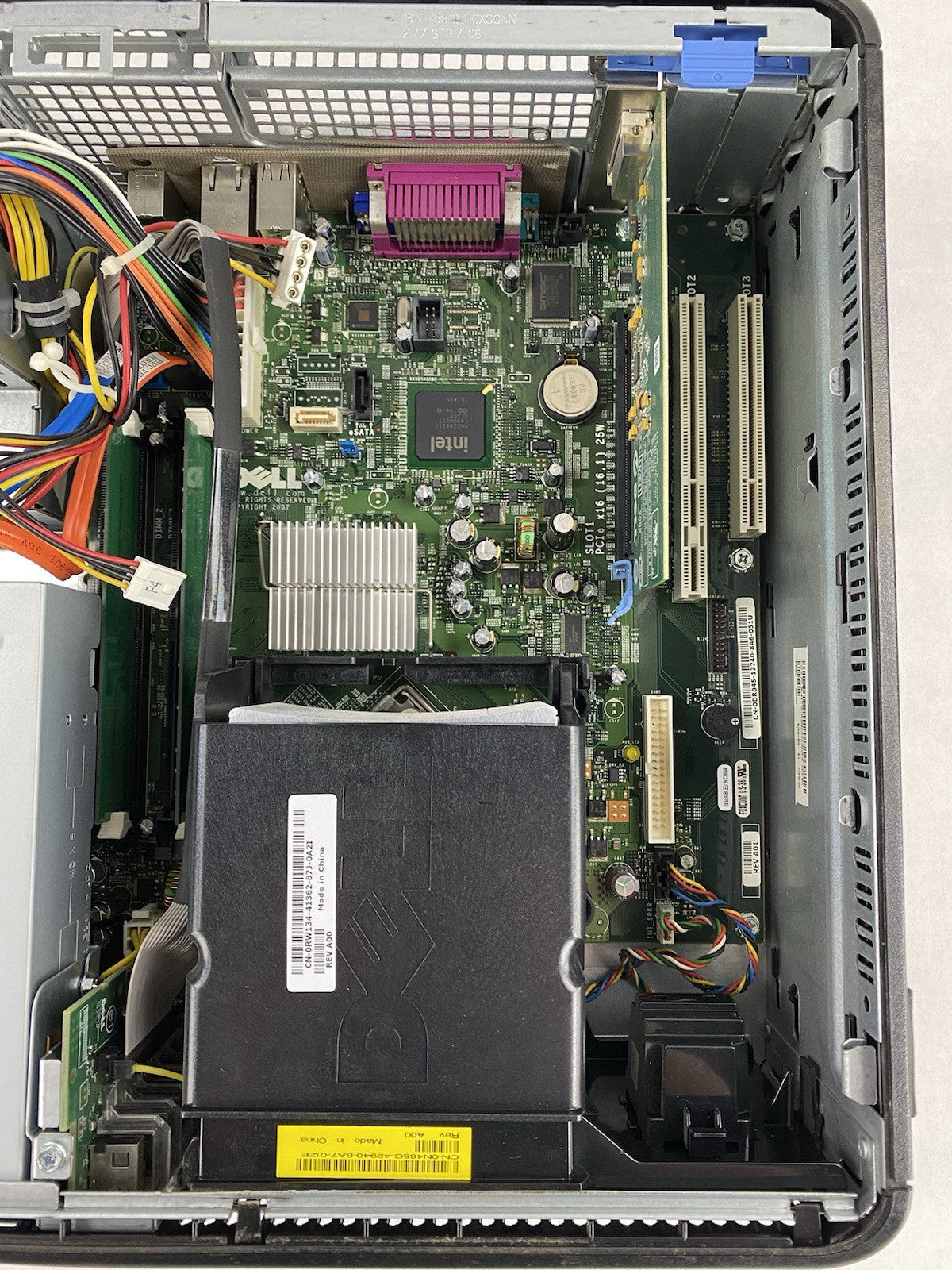 Dell OptiPlex 755 DT Pentium Dual-Core E2220 2.40Ghz 2GB RAM No HDD No OS