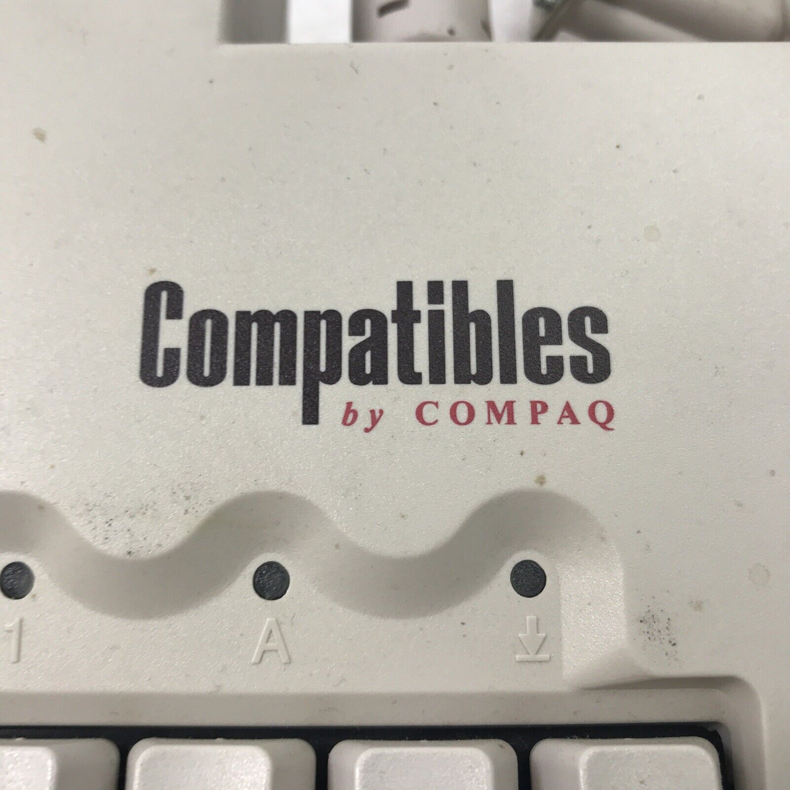 Genuine Compaq 121307-101 Keyboard RT6L5CTW