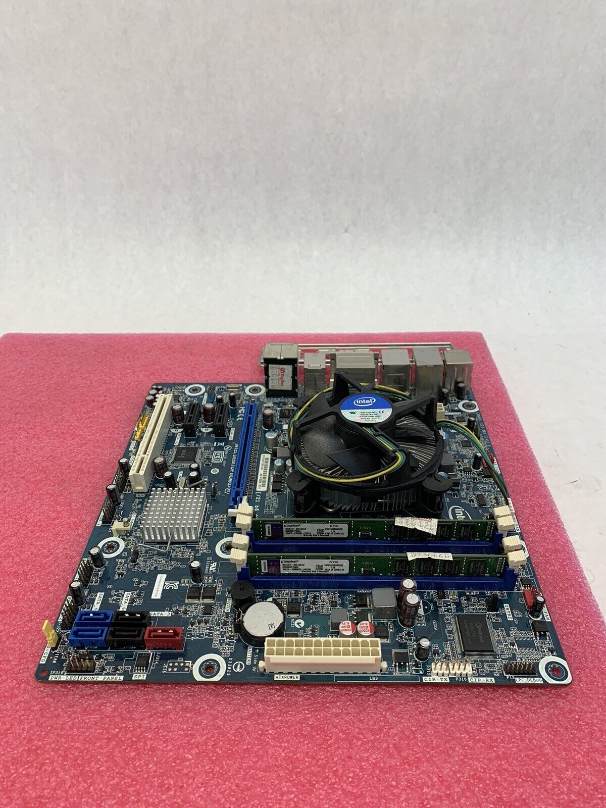 Intel DH67GD Motherboard Intel Core i3-2120 3.3GHz 4GB RAM w/Shield