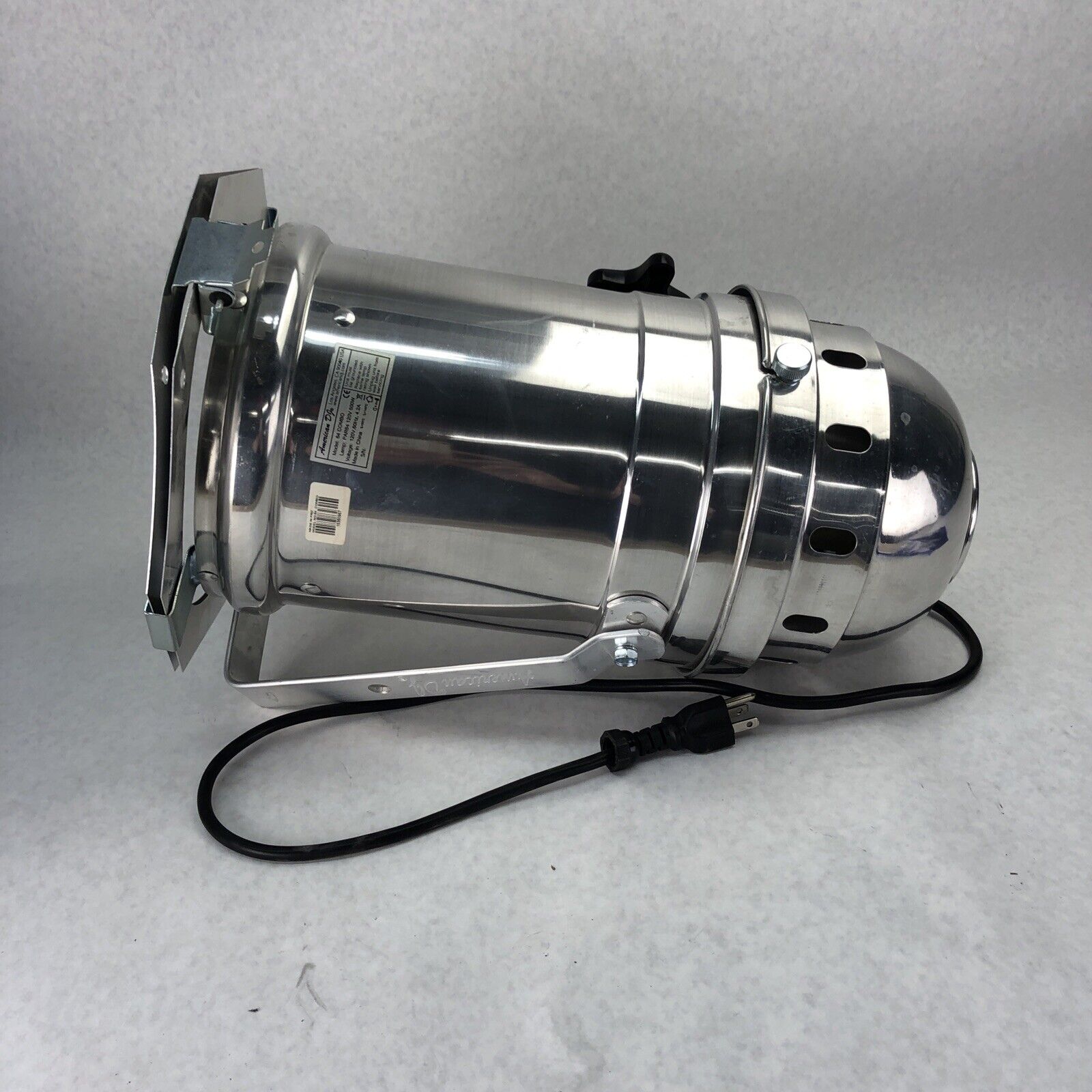 American DJ Stage Light Model 64 COMBO 120V 60Hz 4.2
