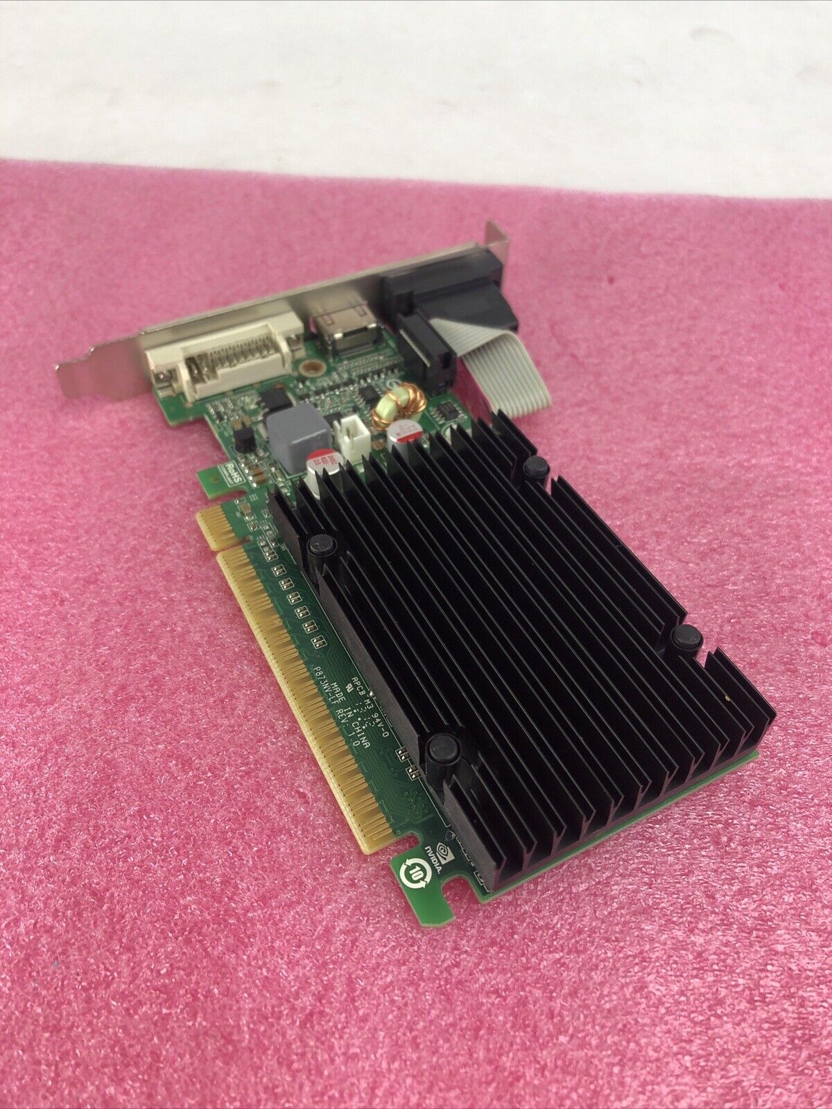 EVGA NVIDIA GEFORCE 210 512MB 512-P3-1311-KR PCIe