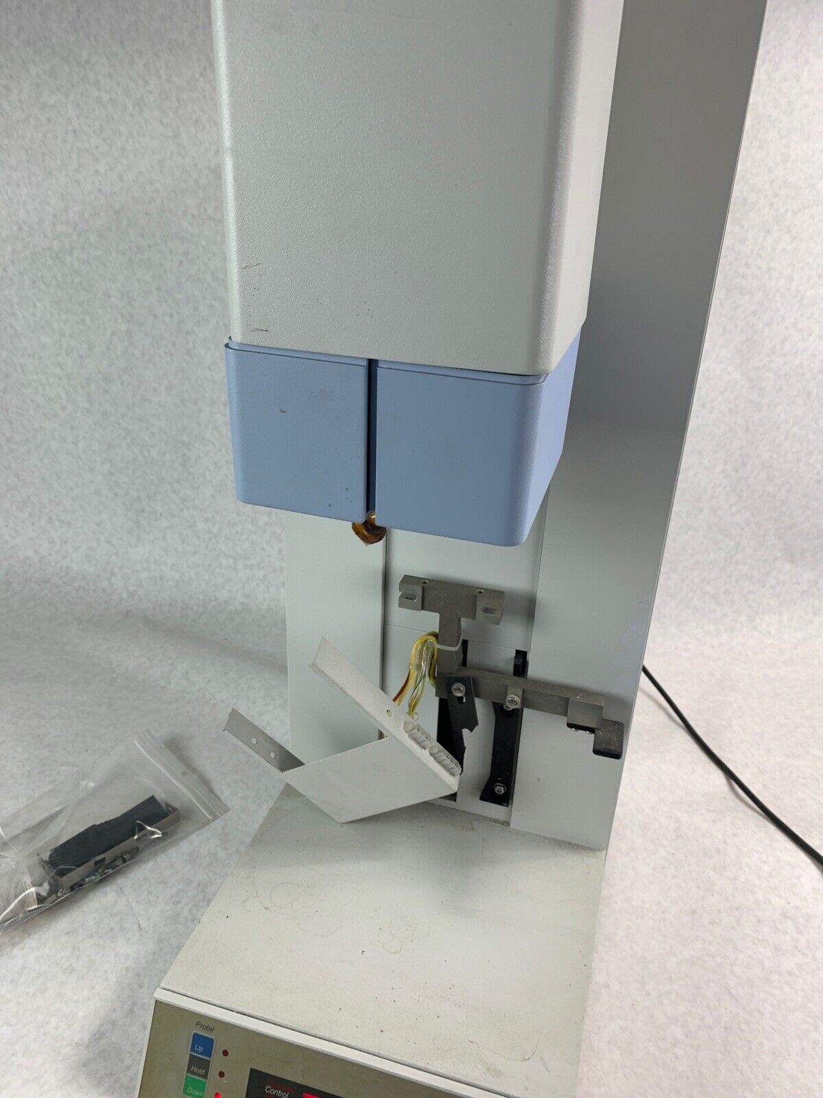 Perkin Elmer DMA 7e Dynamic Mechanical Analyzer Unable to Test N5390051