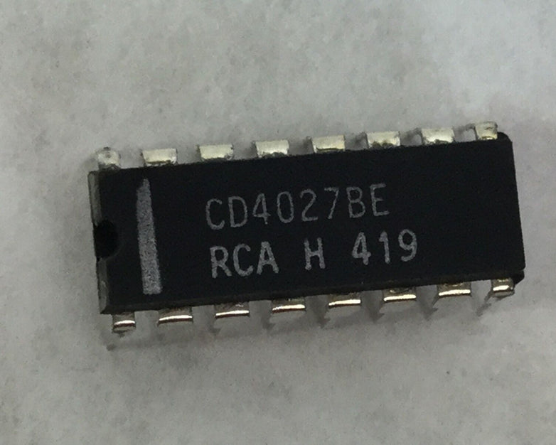Genuine RCA CD4027BE  Integrated Circuit  16 Pin Dip  Lot of 21