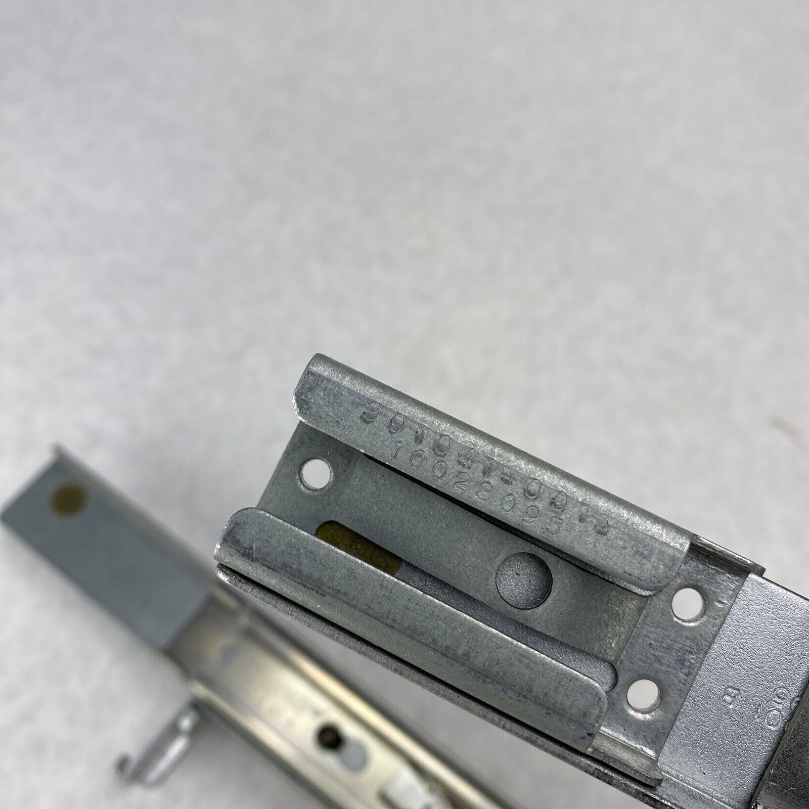 HP 292780-001A + 292779-001A Rack Rail Kit Proliant DL380 G3 DL560 301041-001A