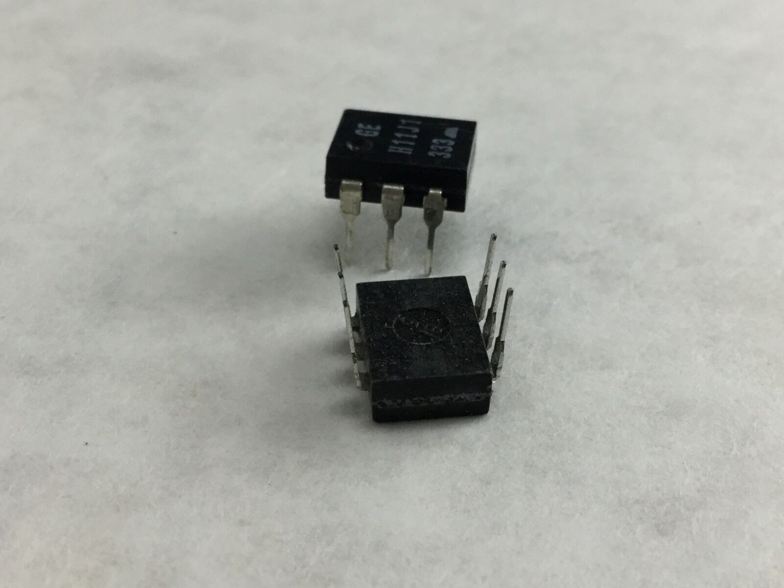 Genuine GE  H11J1 Optically Coupled Bilaterial Switch   Lot of 2