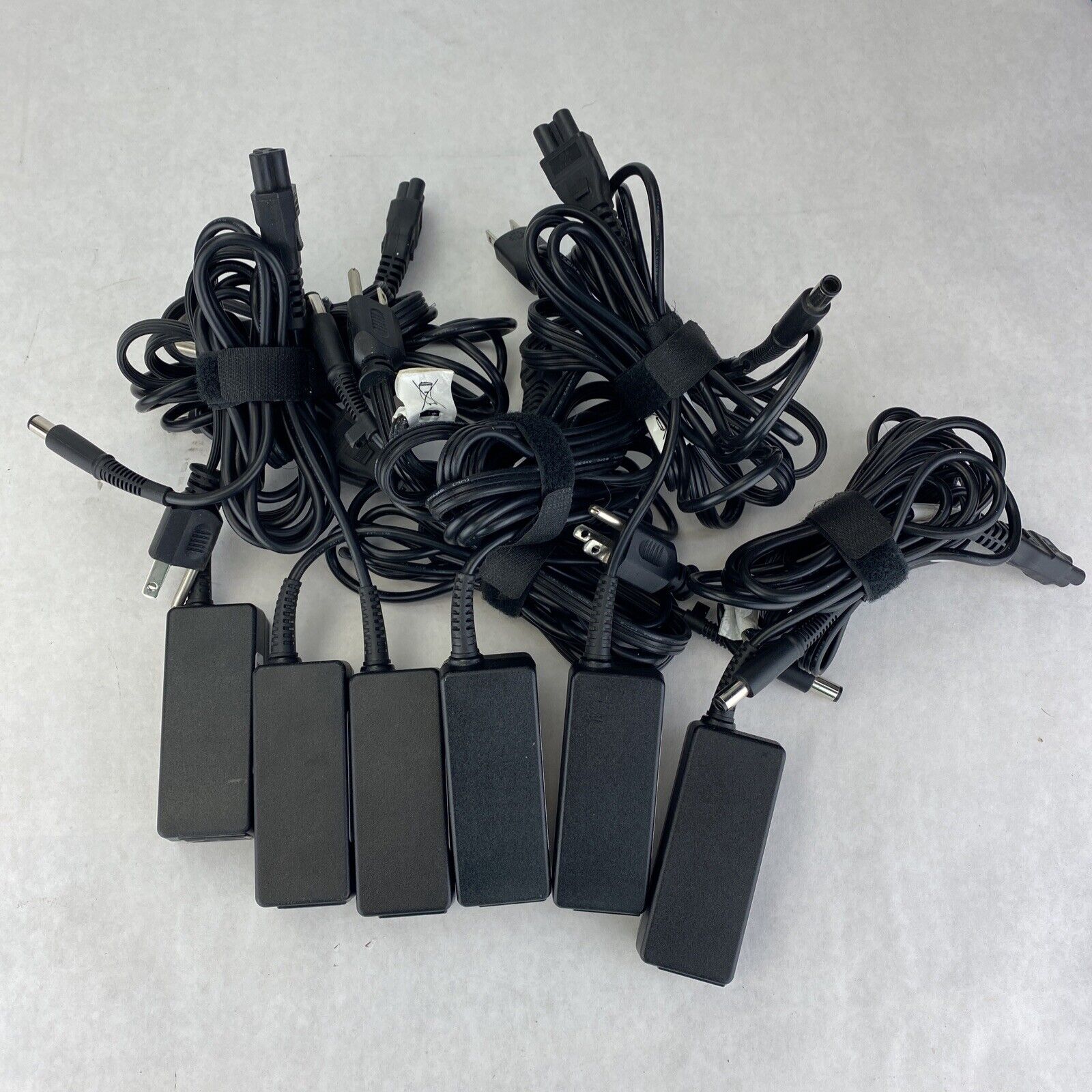 Lot of 6 HP 744481-003 adapter charger power supply 7.4mm*5.0mm 45W 19.5V 2.31A