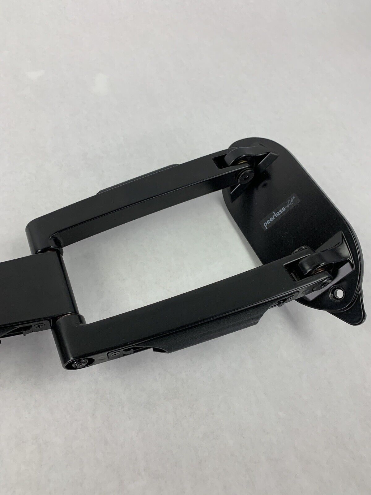Ergotron 80-107-200 Mini PC Mount w/ Peerless Arm and Wall Mount No Screws