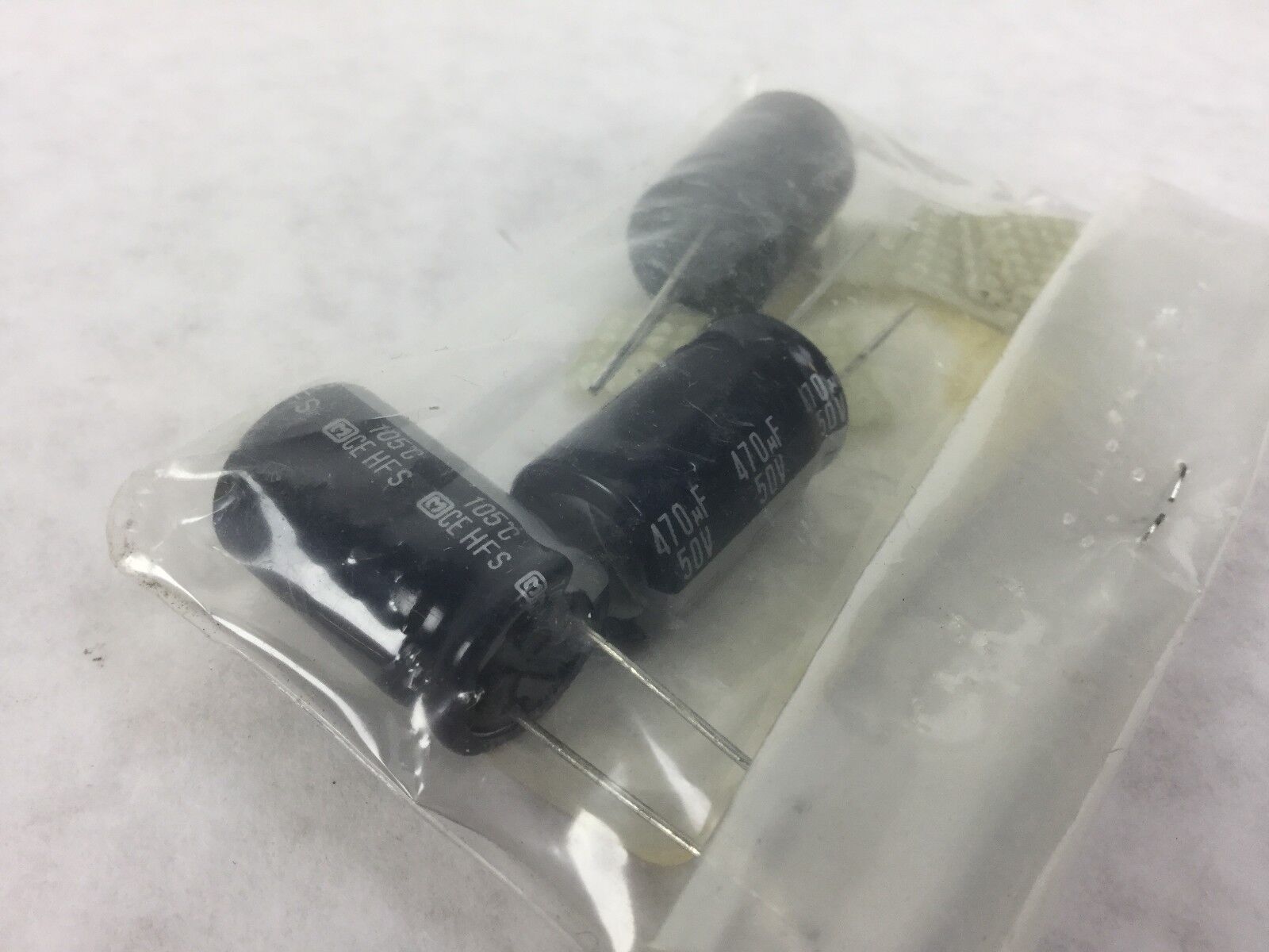 VINTAGE NEW Capacitors P1248-ND, 470UF 50V HFS CAP, Lot of 3, NEW