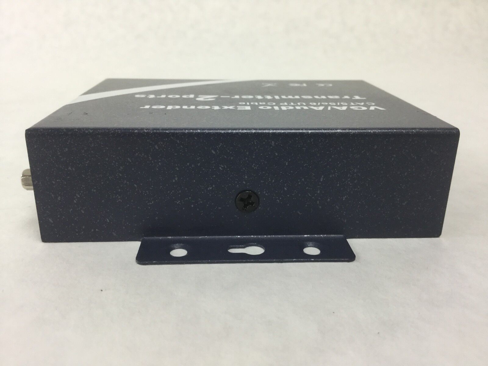 VGA/Audio Extender 1Transmitter-2ports(CAT5/5e/6 UTP Cable)w/Power Supply&Cables
