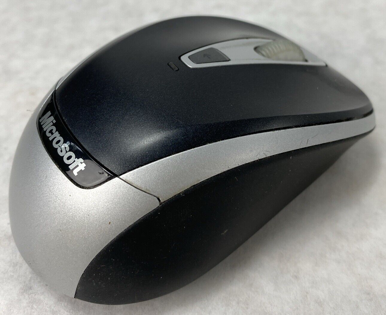 Microsoft 1359 Optical 4-Button Mobile Wireless Mouse 3000 v1 Gray + USB Dongle