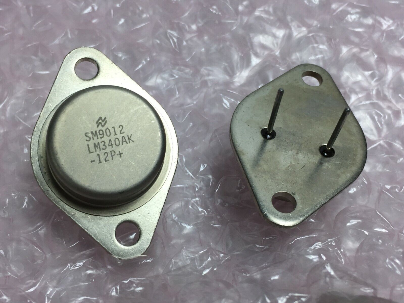 NOS  National Semiconductor LM340AK-12P+ Regulator  Lot of 5