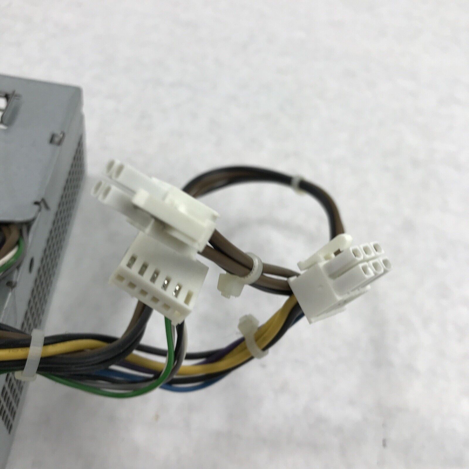HP 503376-001 240V 60Hz 240W Desktop Power Supply 508152-001