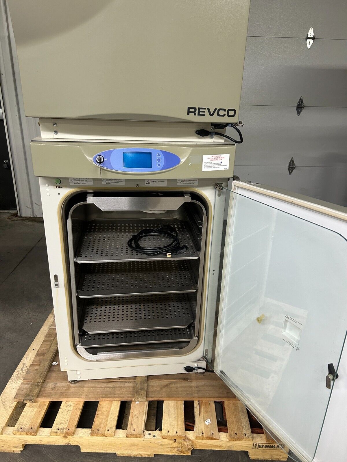 Thermo Scientific Revco CO2 Incubator Stacked RC03000D