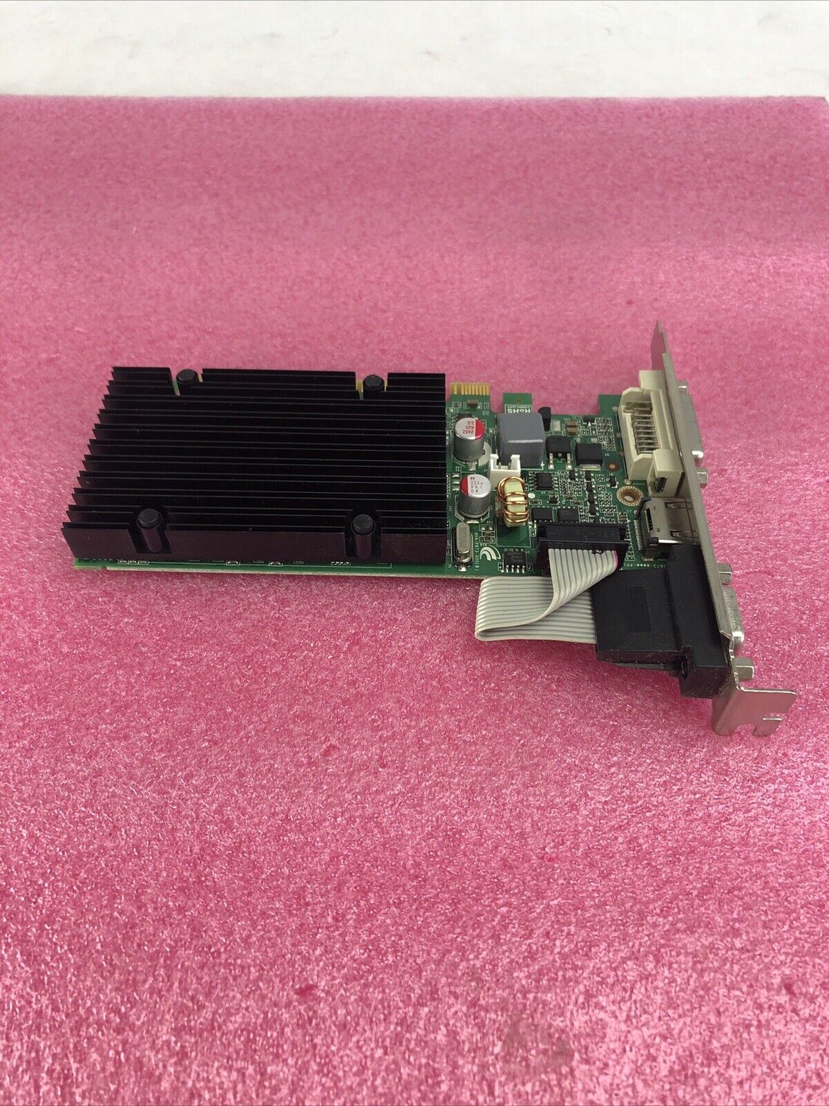 EVGA NVIDIA GEFORCE 210 512MB 512-P3-1311-KR PCIe