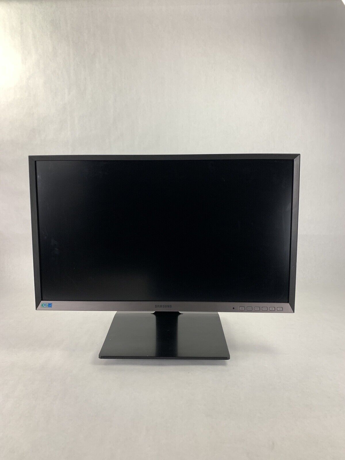 Samsung S27D850T 27" LED Monitor w/ Stand Grade B