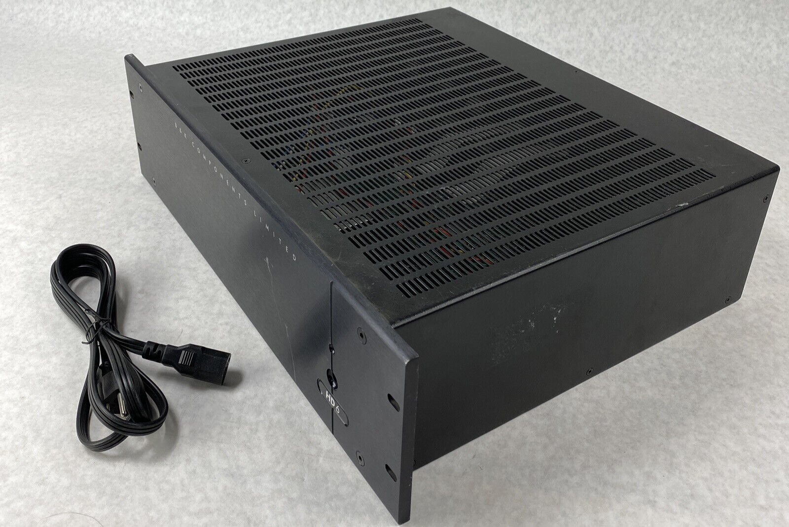B&K CT-HD-6 Zone Amplifier & Controller POWERS ON, SOLD AS IS