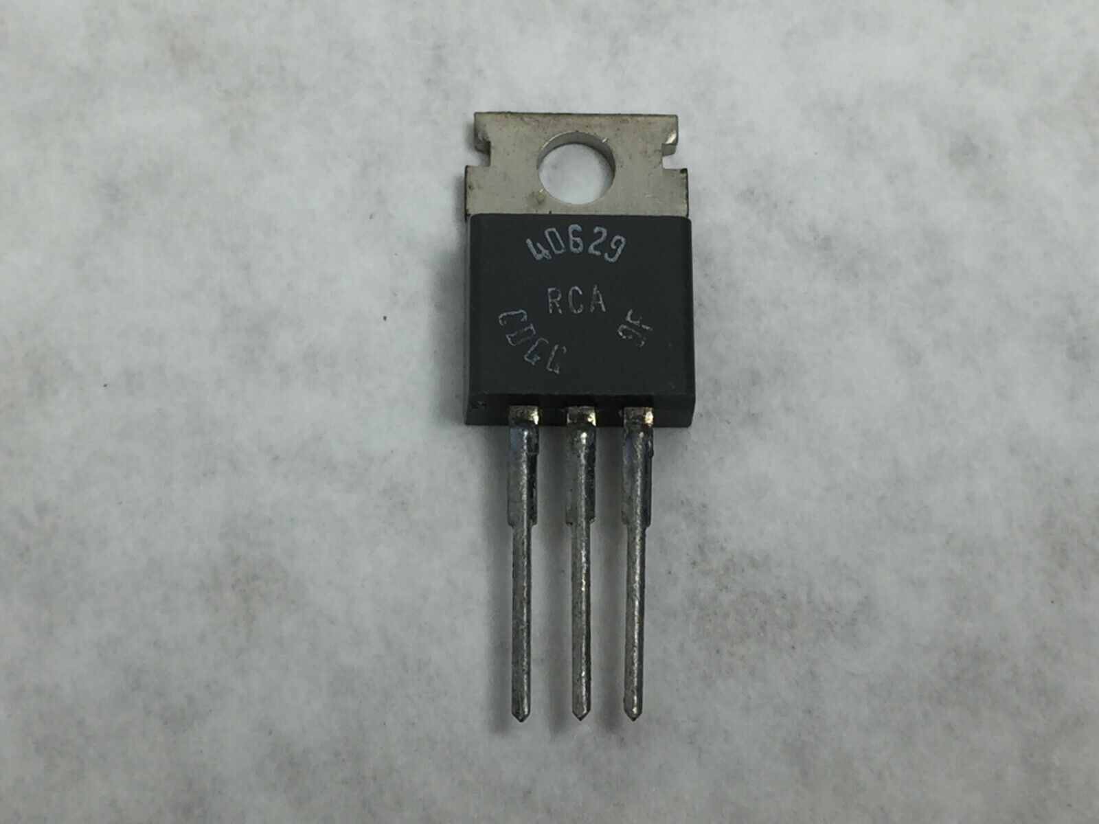 RCA 40629 Integrated Circuit   Lot of 7    NOS