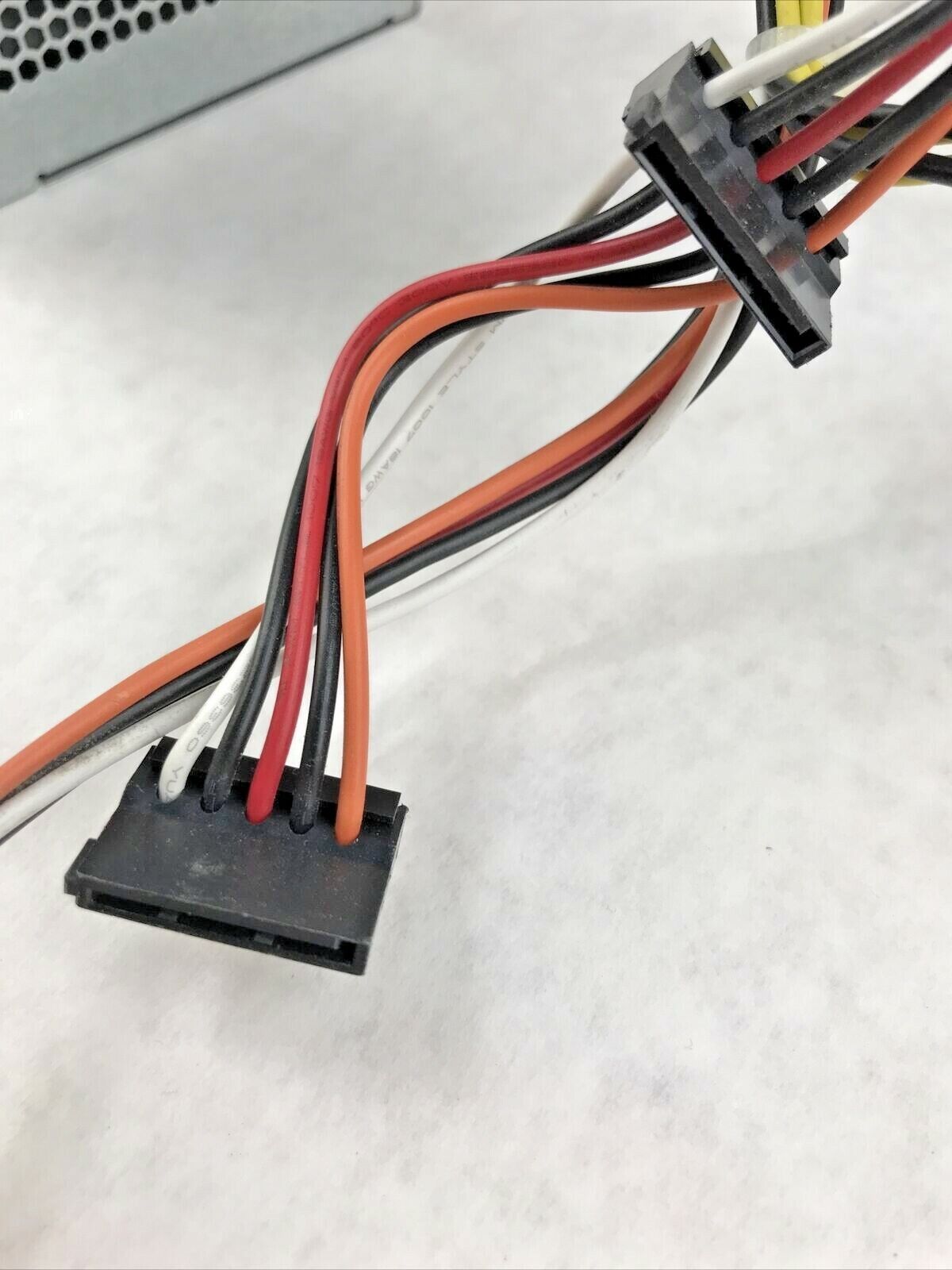 Dell 0PW114 0P192M L305P-03 305W Watt Power Supply