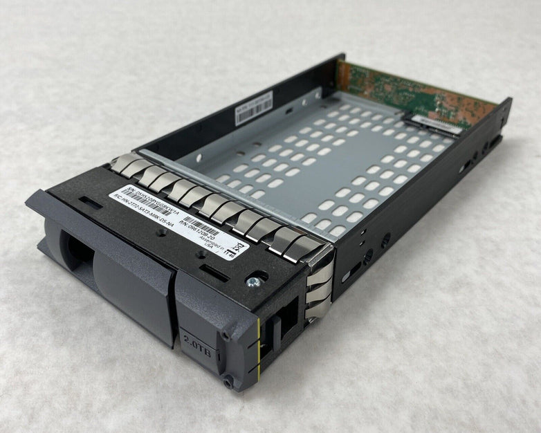 NetApp 0095673-10 SAS / SATA Hard Drive Caddy Tray 0961208-20 w/ Emulex Adapter