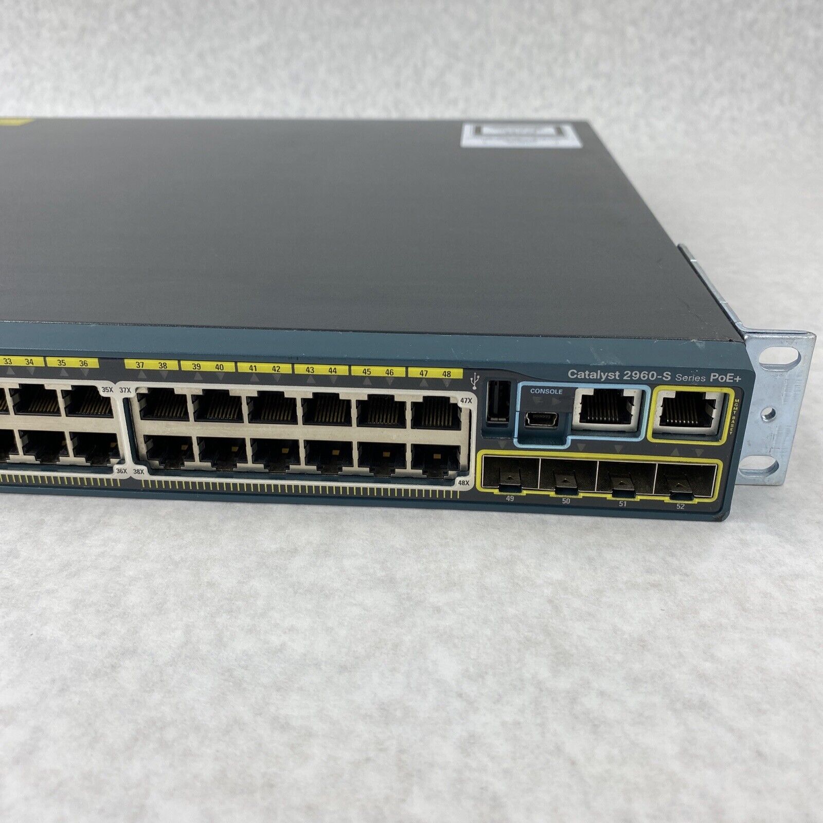 Cisco Catalyst 2960-S Series PoE+ WS-C29605-48FPS-L V03  48-Port Ethernet Switch