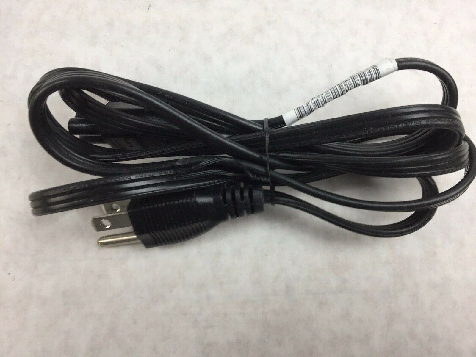 HP 608423-001 HP Spare 609938-001 AC Adapter