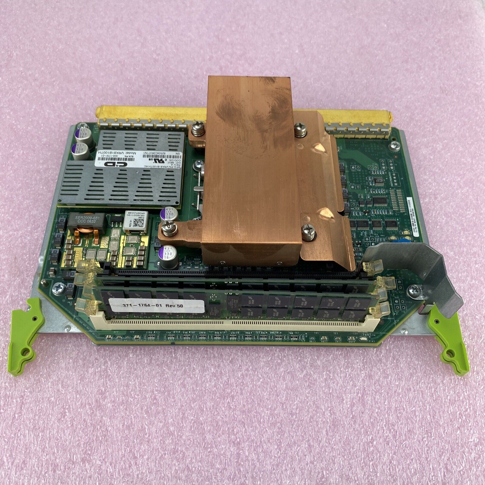 Sun Memory Module For X4600 M2 Server 541-1835-02 2.6GHz Opteron 8218 Dual Core