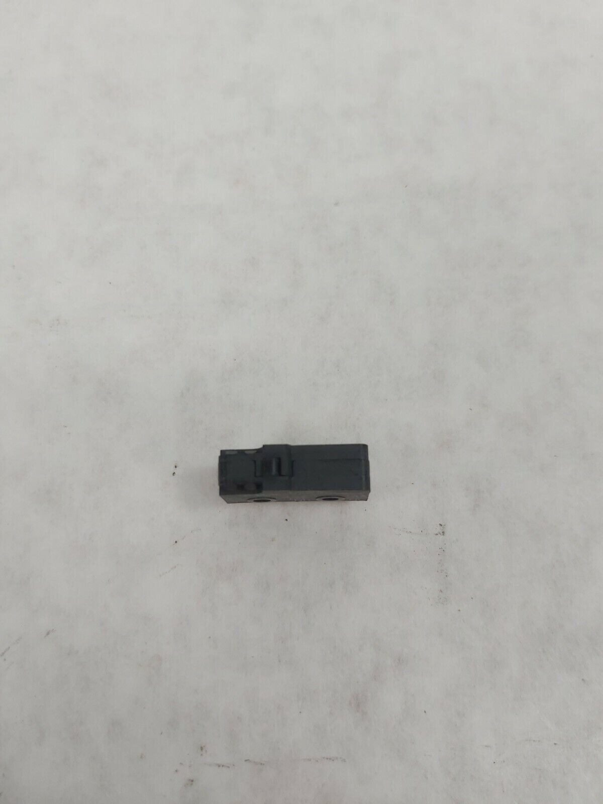 C&K Unimax Limit Roller Micro Switch 5047 250V LCGGXIAIOEC 9732