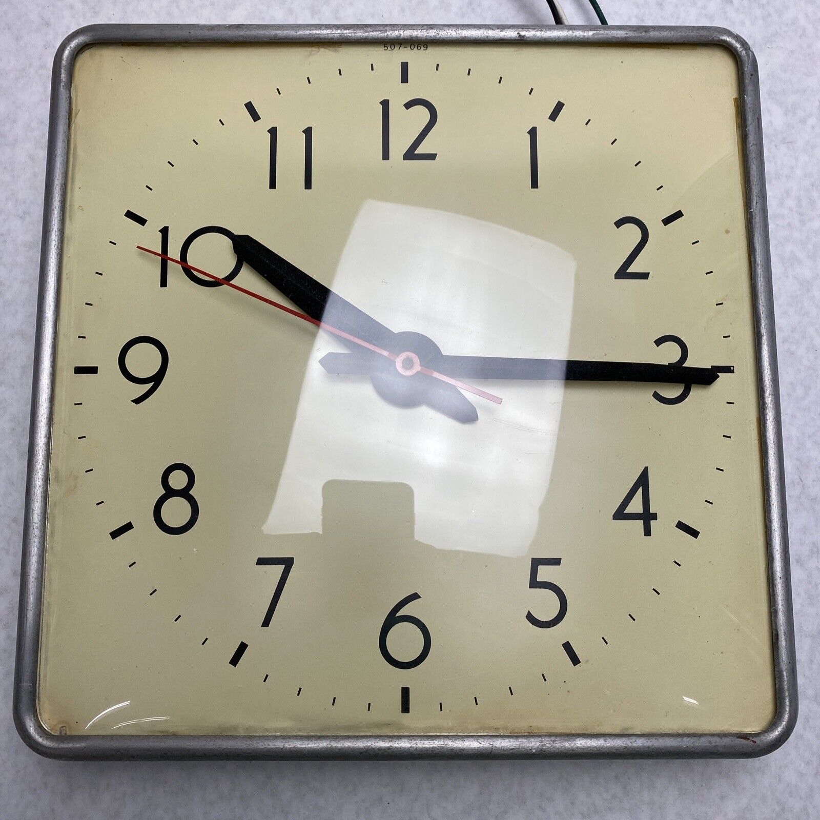 Simplex 804-009 Vintage Wall Slave Clock Thick Glass Metal Square 12.5" x 12.5"