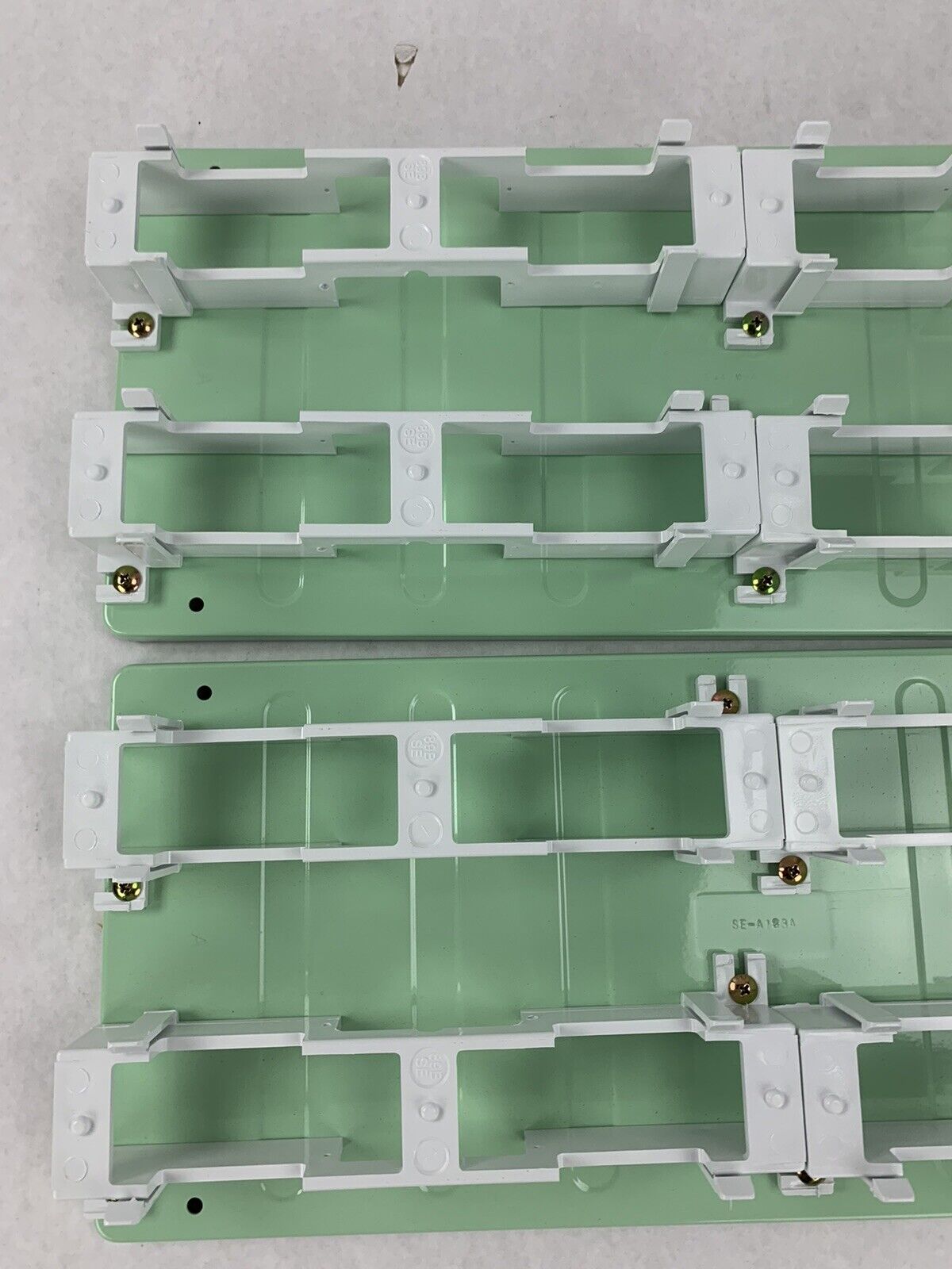 Box new GREEN BACKBOARD 183 A 2