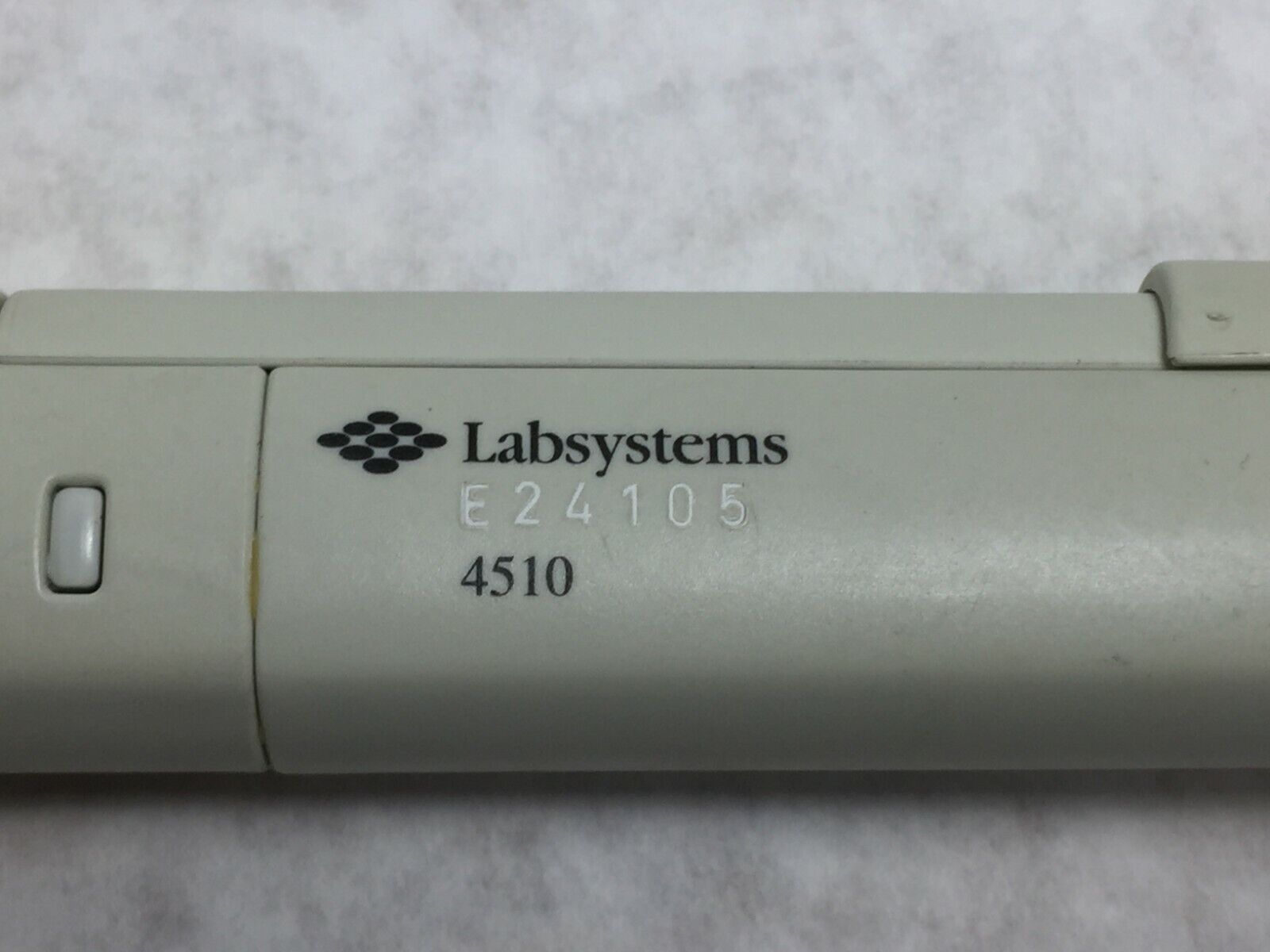 Labsystem Finnpipette 4510 8 Channel Pipette  5-50  μL