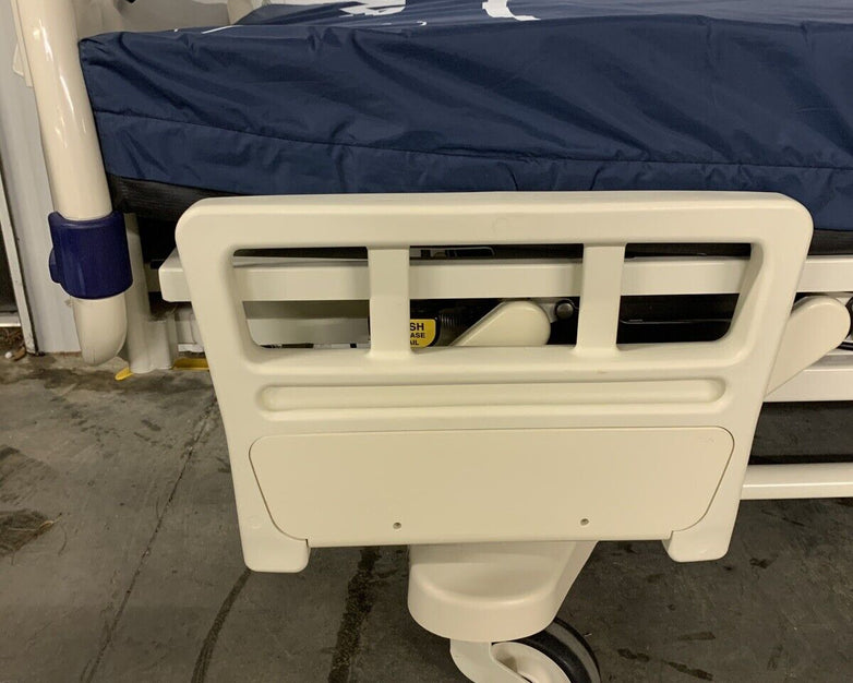 Stryker Epic Bed 2030 Critical Care Hospital Bed w/ Comfort Gel Mattress