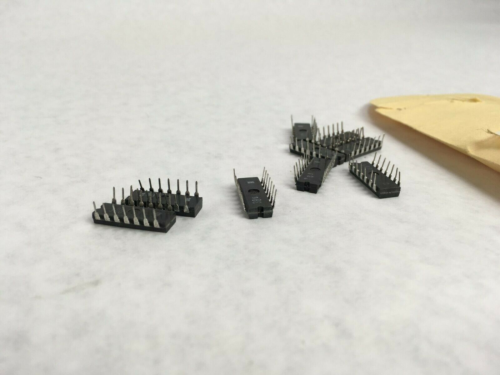 Fluke 268540 Microcircuit Digital Transistor Lot of 9