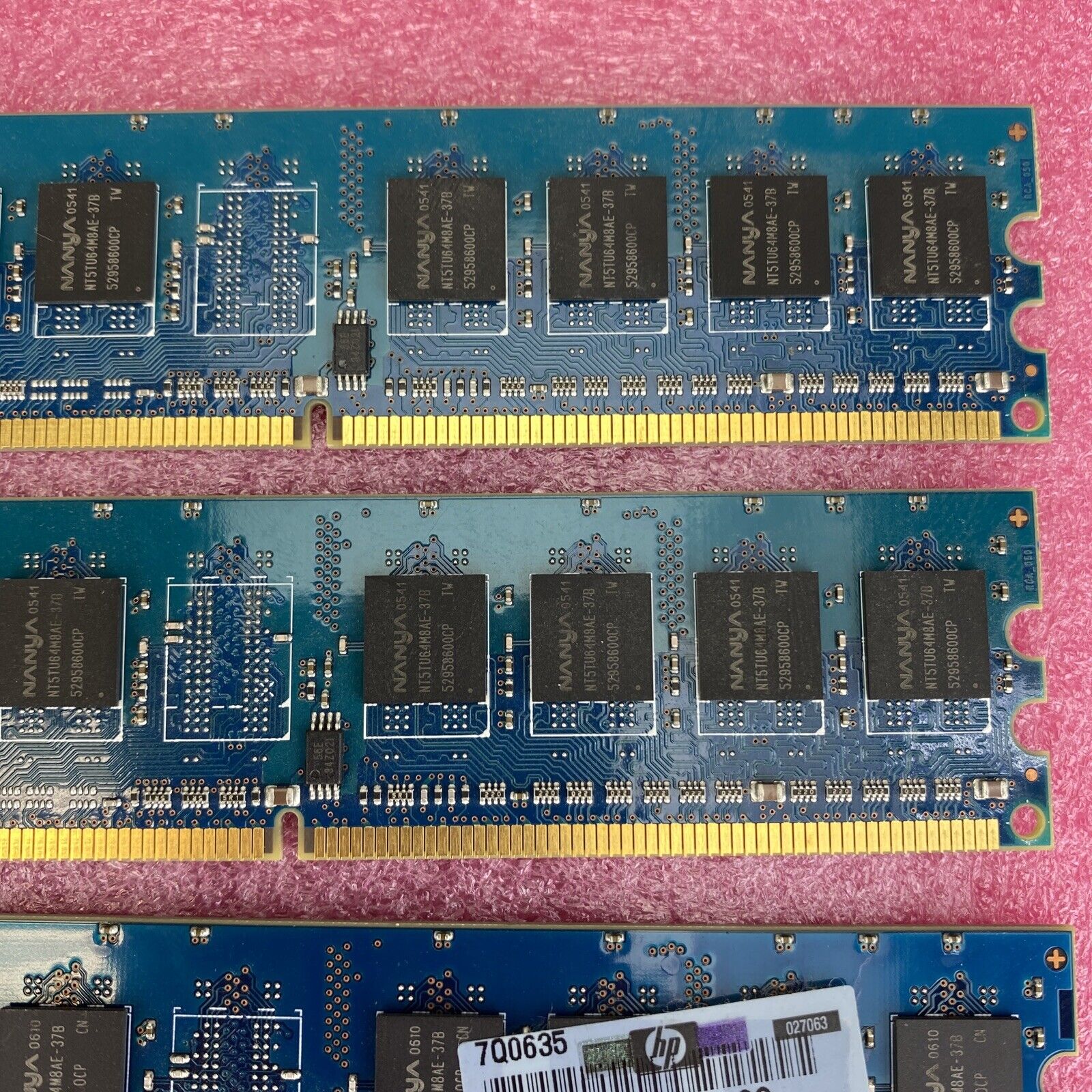 4x 512MB Nanya NT512T64U88A0BY-37B DDR2-533 PC2-4200 HP 355951-888 RAM memory