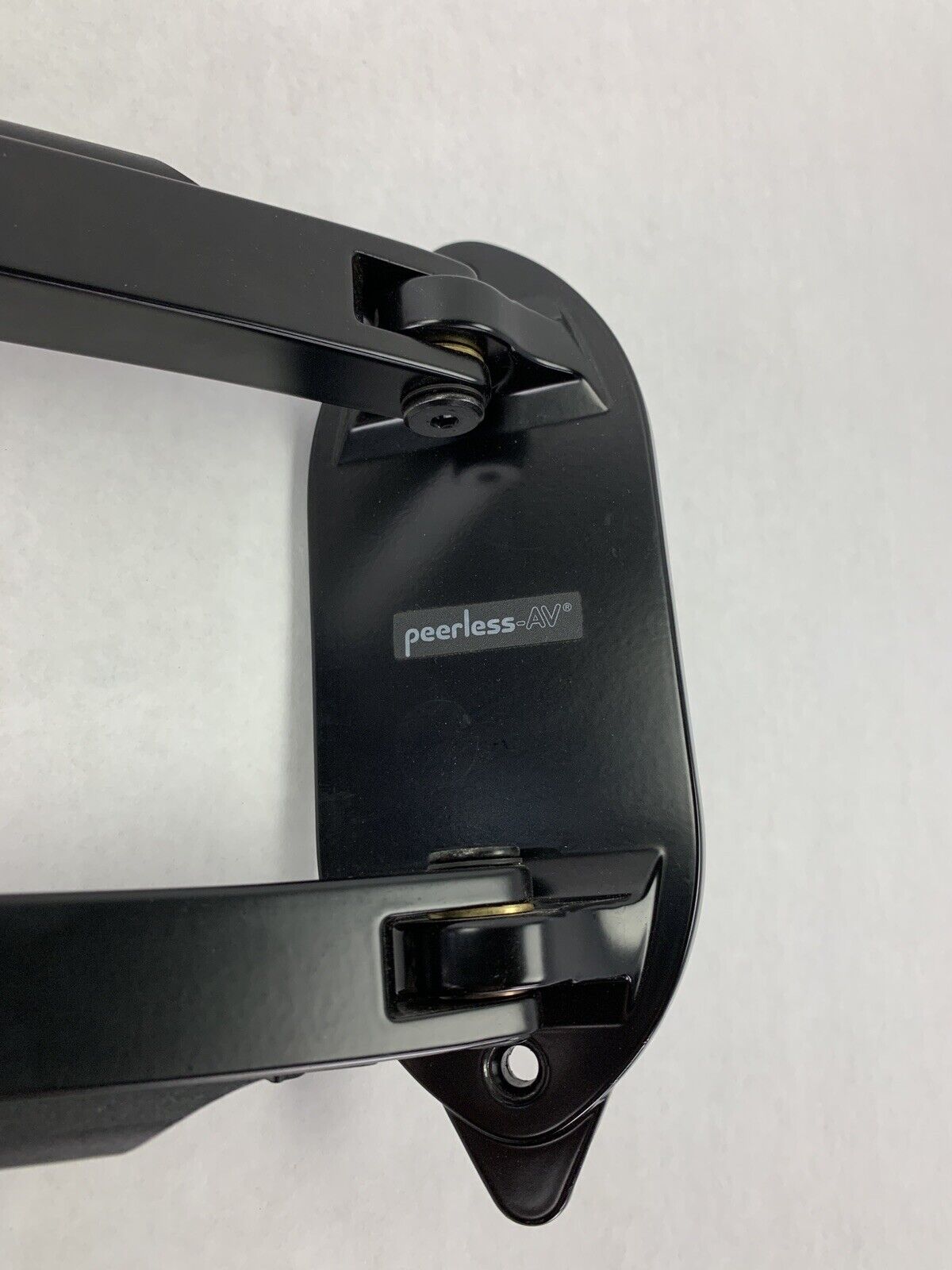 Ergotron 80-107-200 Mini PC Mount w/ Peerless Arm and Wall Mount No Screws