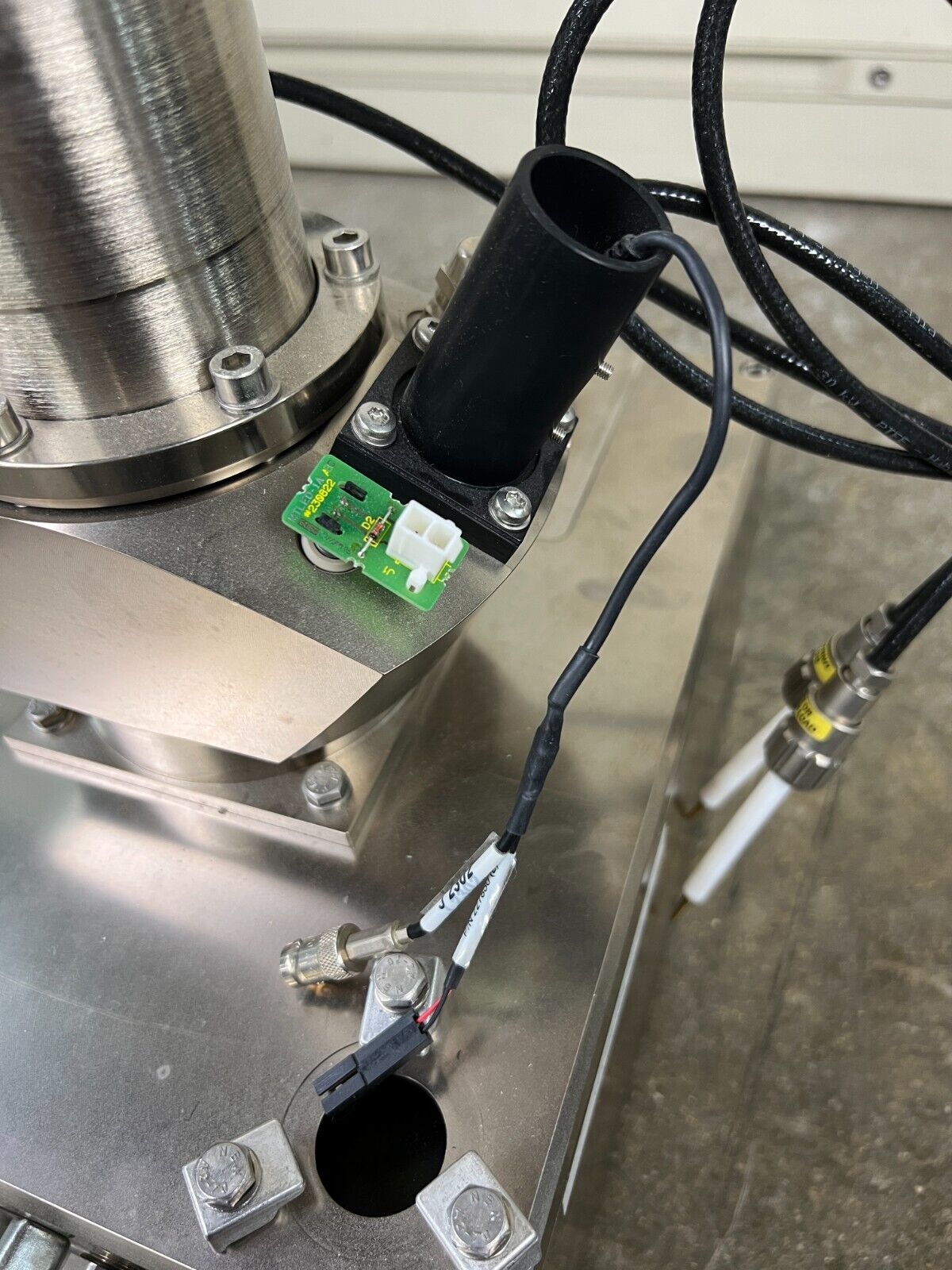 Bruker Agena Bioscience Inner Laser Lift Component 217998 00120 || 390107/3706