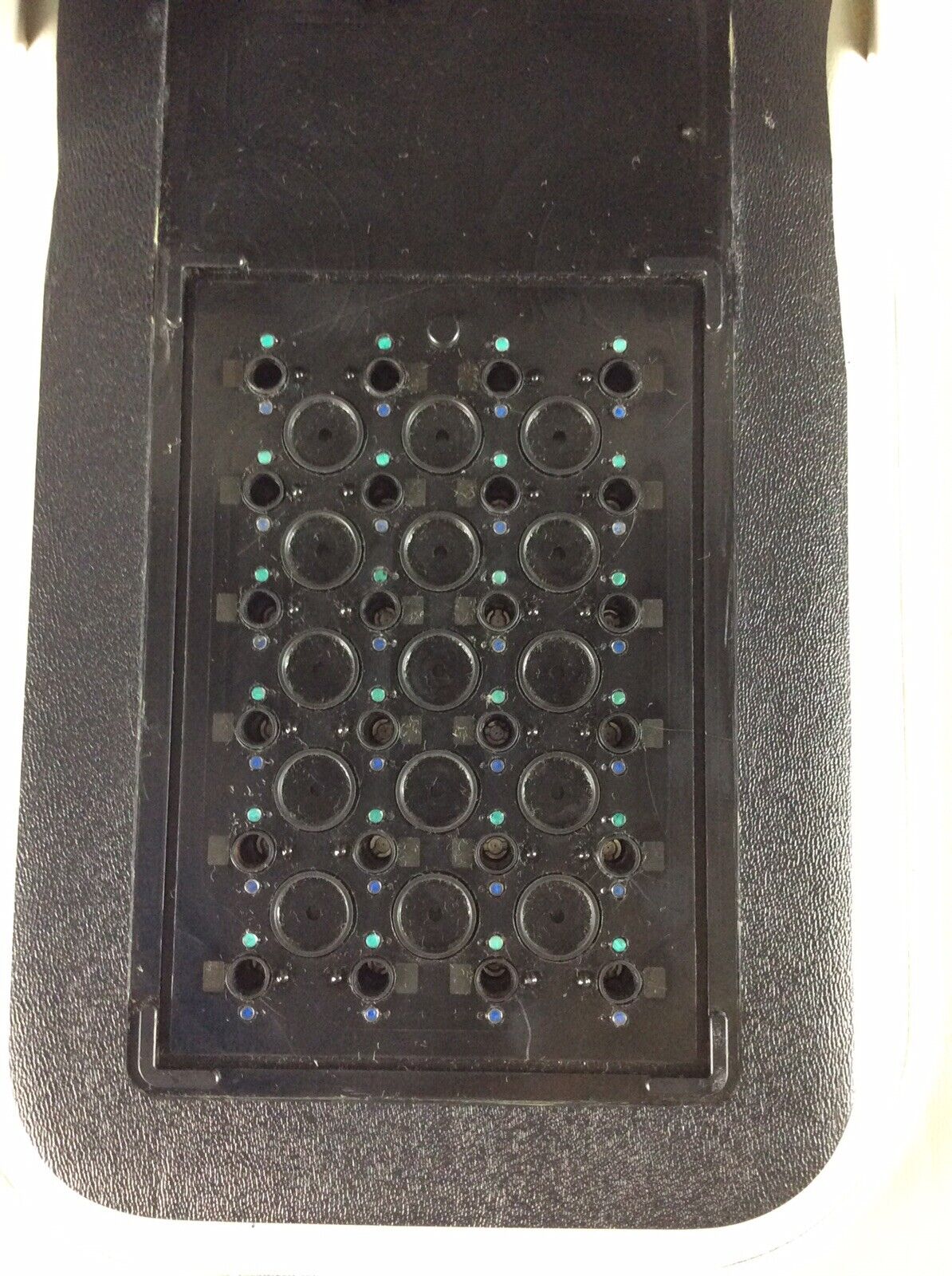 Applikon Bioreactor Technologies Pall Micro-24 MicroReactor