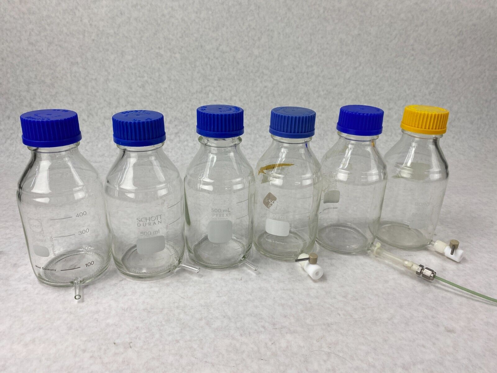 Lot of 6 Lab Glass 500mL Graduated Media Storage Bottle Boro 3.3 Pyrex Schott