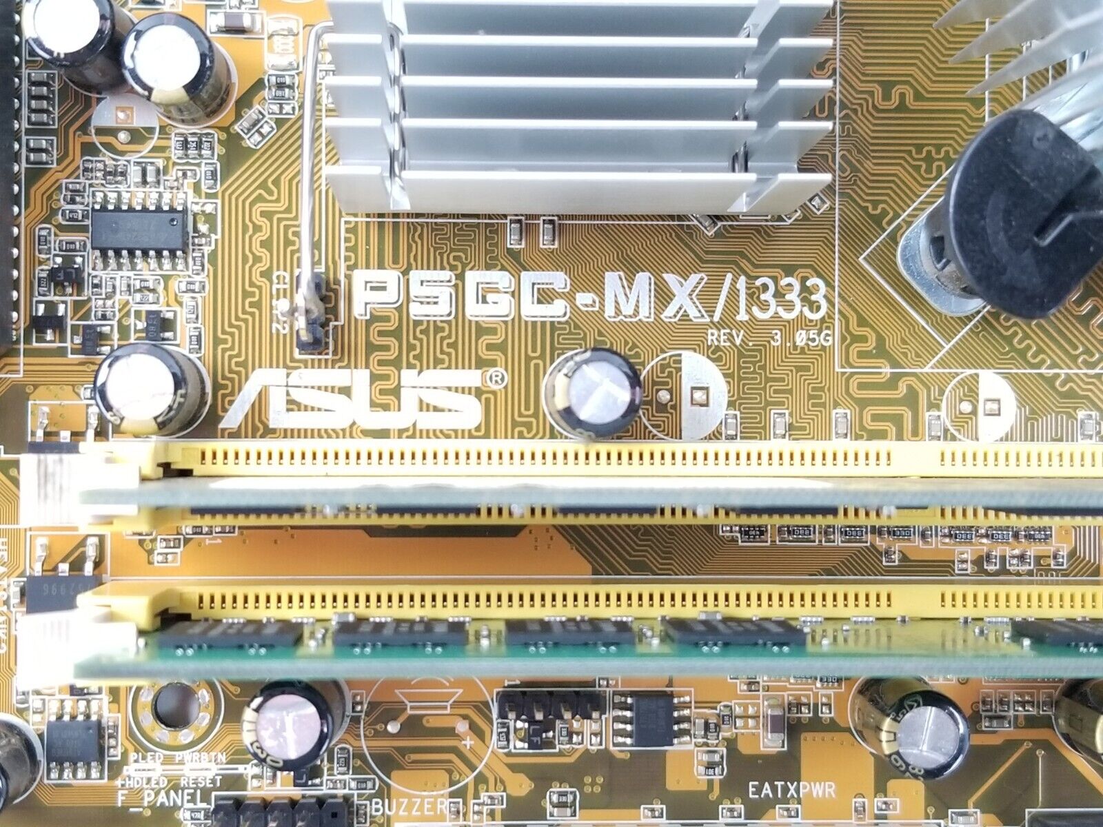 Asus P5GC-MX Motherboard Intel Core 2 Duo E4700 2.6GHz 2GB RAM I/O Shield