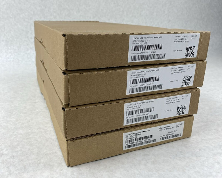 Lot of 4 Lenovo Traditional USB Wired Keyboards 00XH688 KBBH21