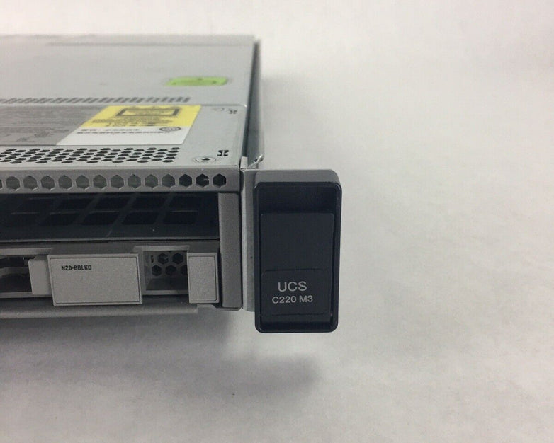 Cisco UCSC-C220-M3S 2x Xeon E5-2660 V2 2.20 GHz 64 GB RAM No HDDs No OS