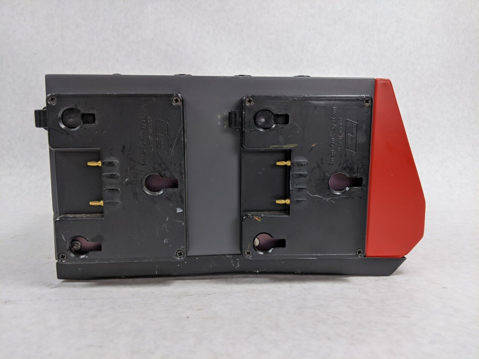 PAG SC2 Microcomputer-Controlled Battery Managment System Frezzi PAG 9704