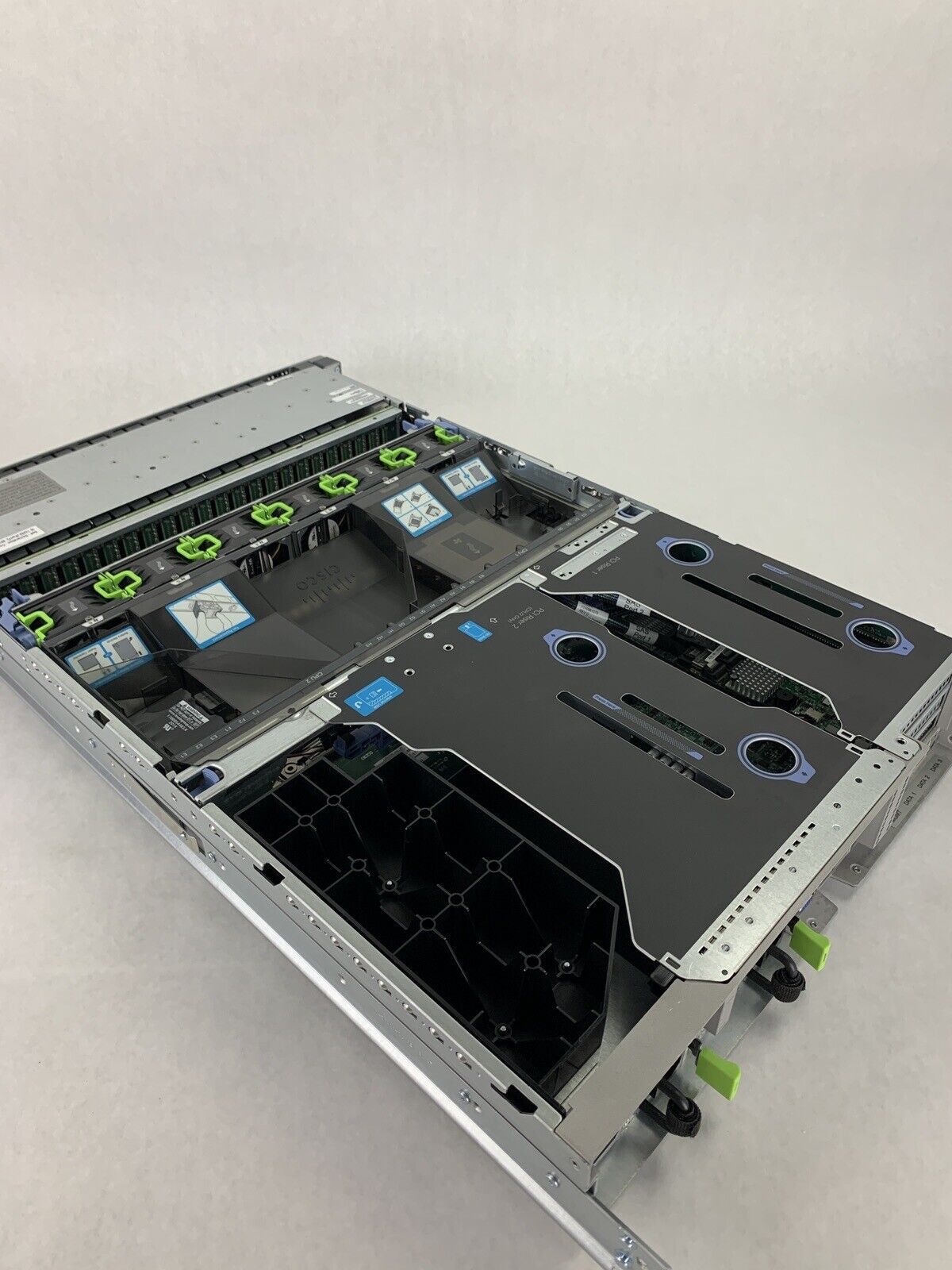 Cisco C380 Xeon E5-2620 2.6 GHz 16 GB Ram No OS No HDD